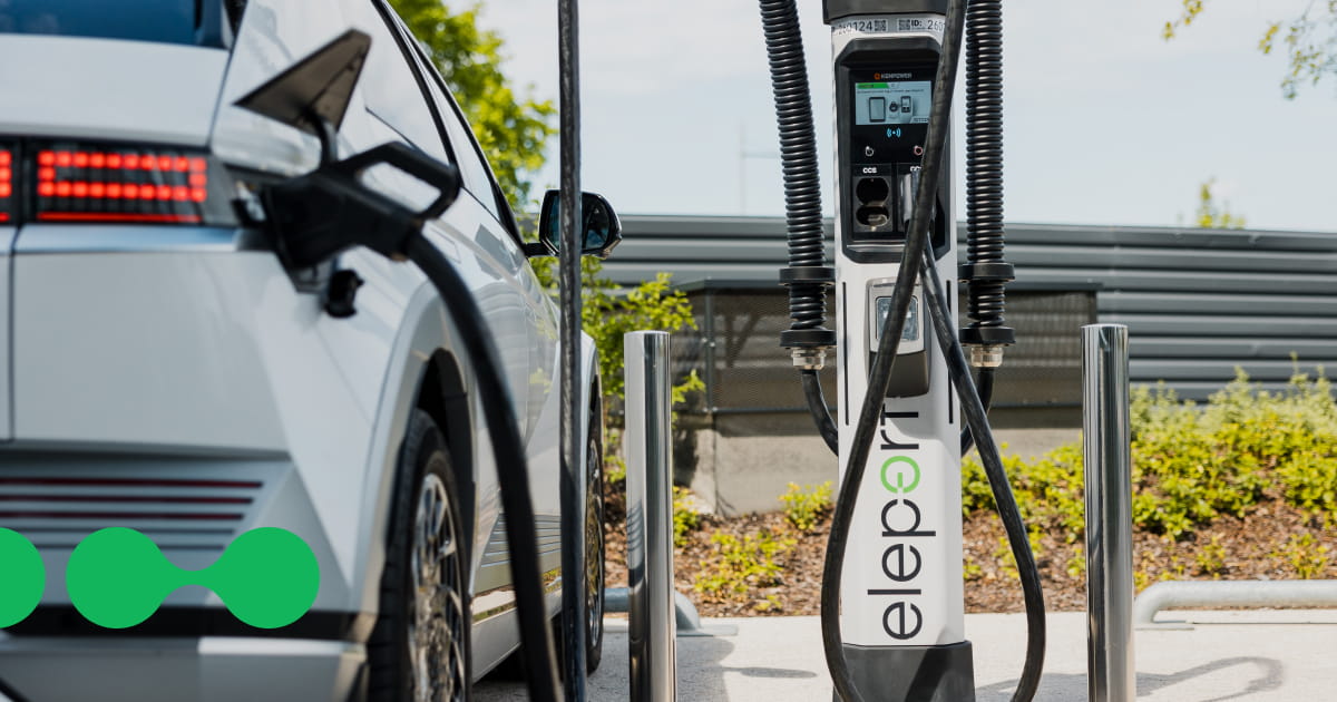 How to Use EV Charging Stations: Tips, Tools & Best Practices - 3 ev charging station guidelines step 3 connect the cable