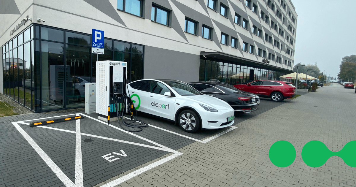 What is Fast and Ultra-Fast Charging for Electric Vehicles? - 2 EV fast charging up to 150 kW